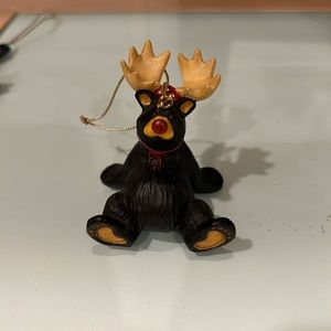 Bearfoots Bears collectible ornament